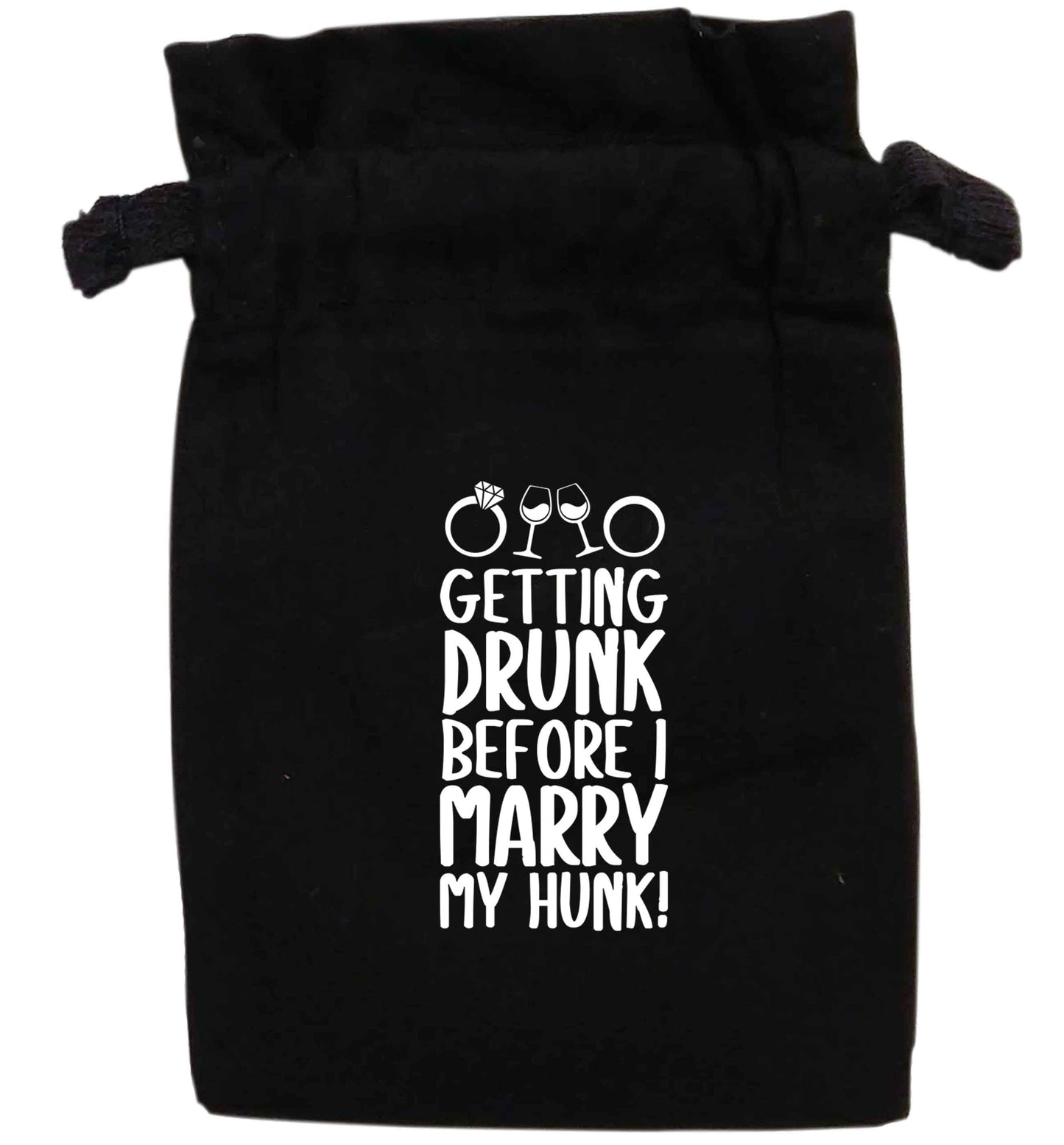 Getting drunk before I marry my hunk | XS - L | Pouch / Drawstring bag / Sack | Organic Cotton | Bulk discounts available!