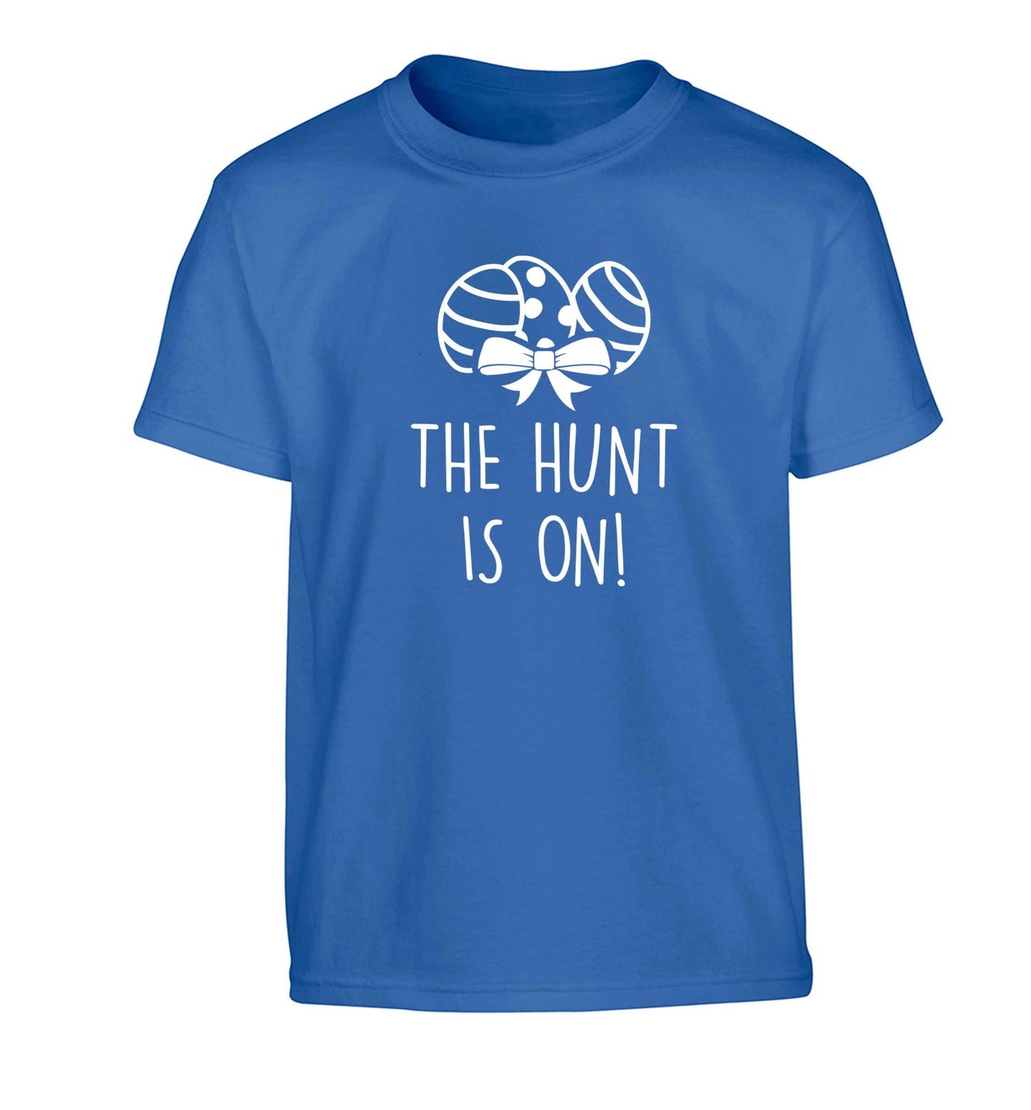 The hunt is on Children's blue Tshirt 12-13 Years