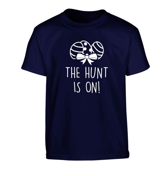 The hunt is on Children's navy Tshirt 12-13 Years