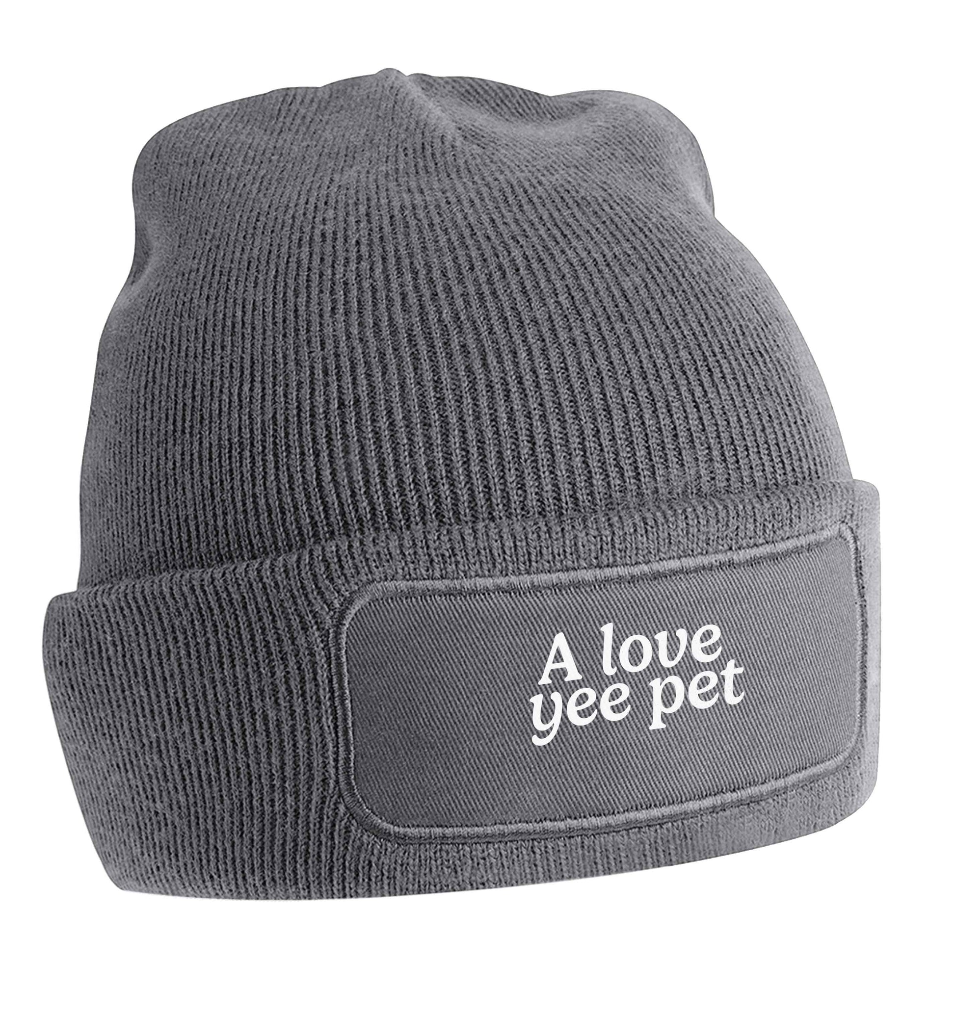 A love yee pet beanie hat