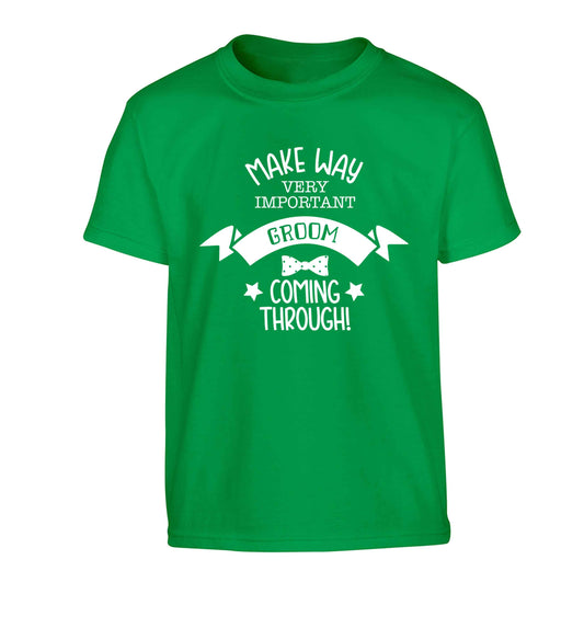 Make way very important groom coming through Children's green Tshirt 12-13 Years
