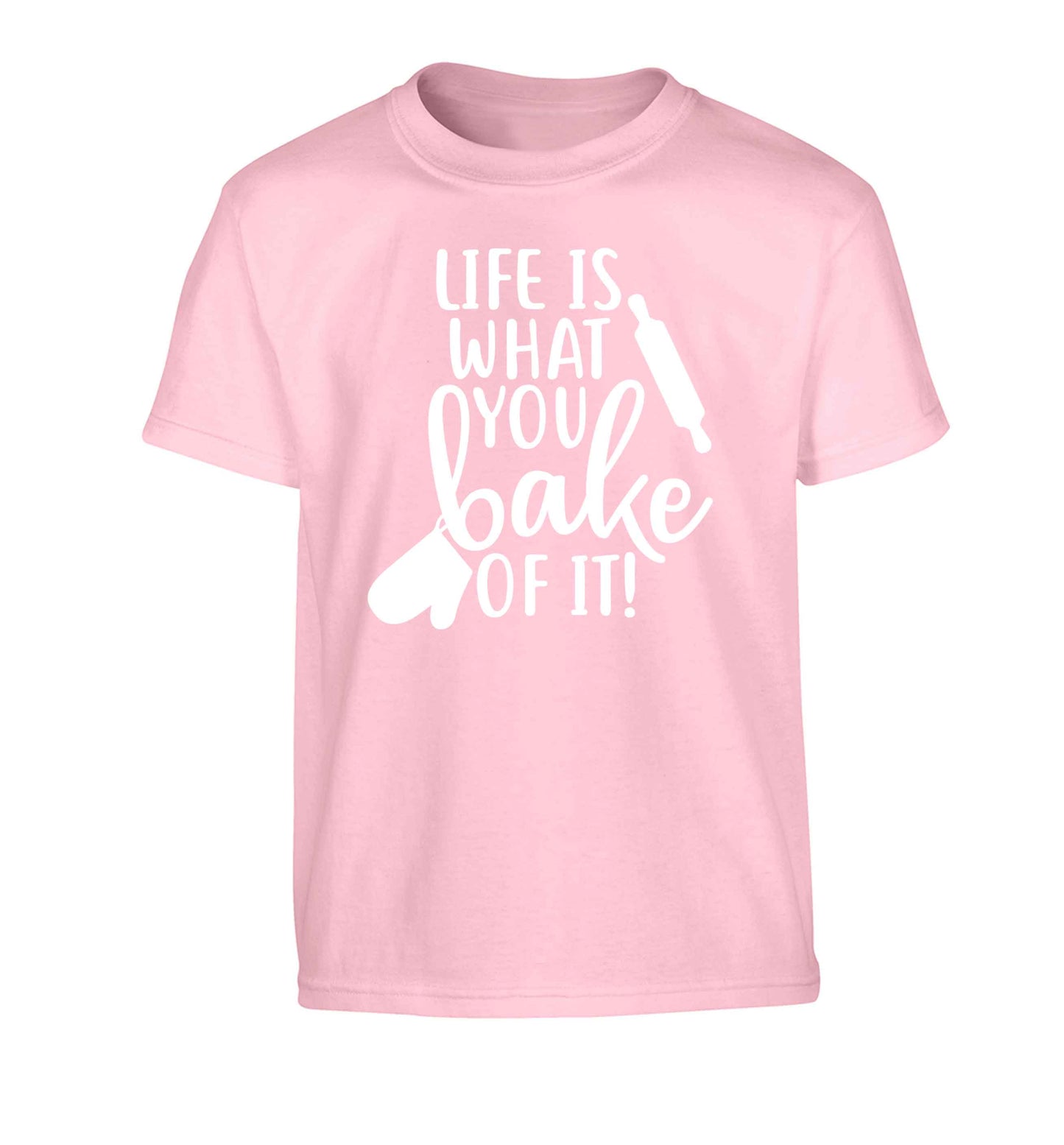 Life is what you bake of it Children's light pink Tshirt 12-13 Years