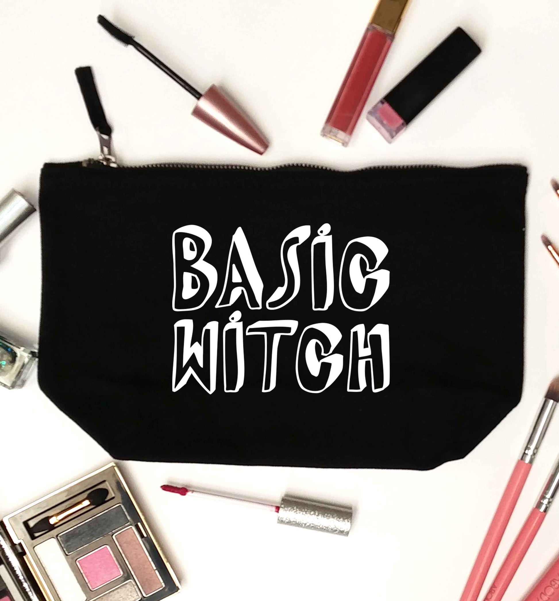 Basic witch black makeup bag