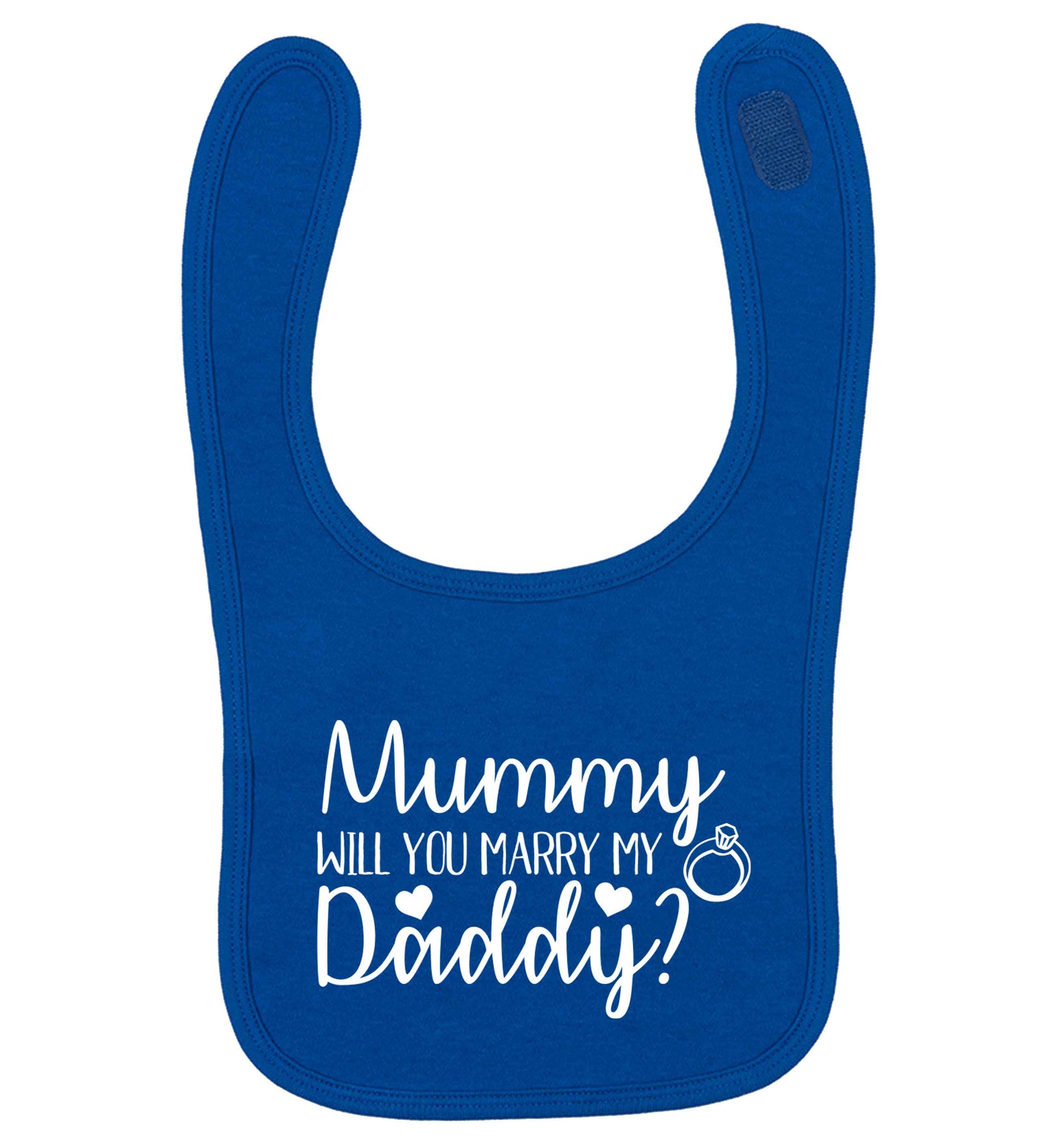 Looking for a unique way to pop the question? Why not let your kids do it!  royal blue baby bib