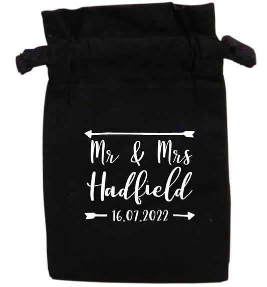 Personalised Mr and Mrs wedding date | XS - L | Pouch / Drawstring bag / Sack | Organic Cotton | Bulk discounts available!