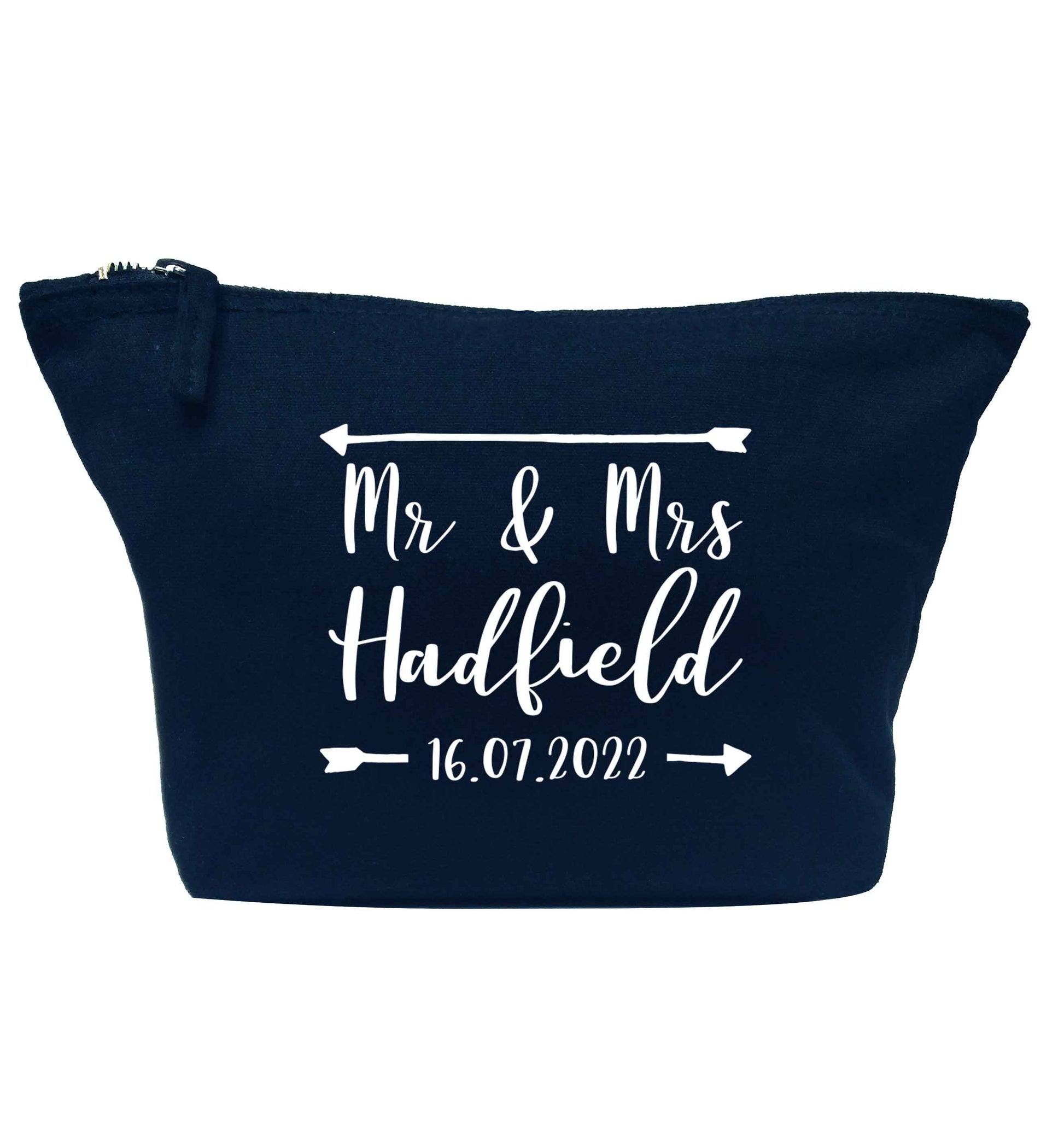 Personalised Mr and Mrs wedding date! Ideal wedding favours! navy makeup bag