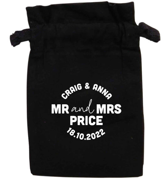 Personalised Mr and Mrs wedding and date | XS - L | Pouch / Drawstring bag / Sack | Organic Cotton | Bulk discounts available!