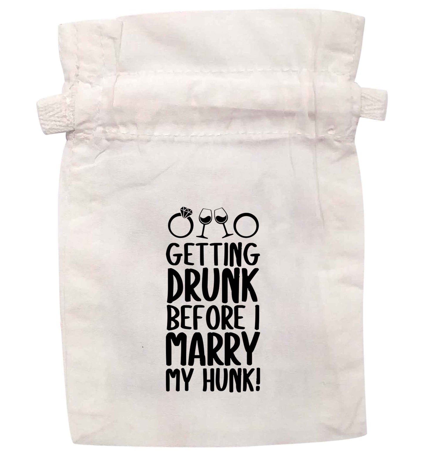 Getting drunk before I marry my hunk | XS - L | Pouch / Drawstring bag / Sack | Organic Cotton | Bulk discounts available!