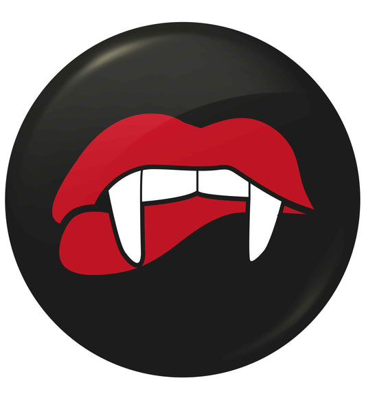 Vampire fangs small 25mm Pin badge