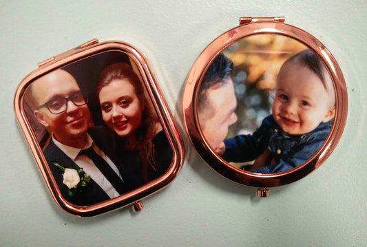 Personalised rose gold pocket mirrors | Custom order any text colour and font | Round or Square | Flox Creative